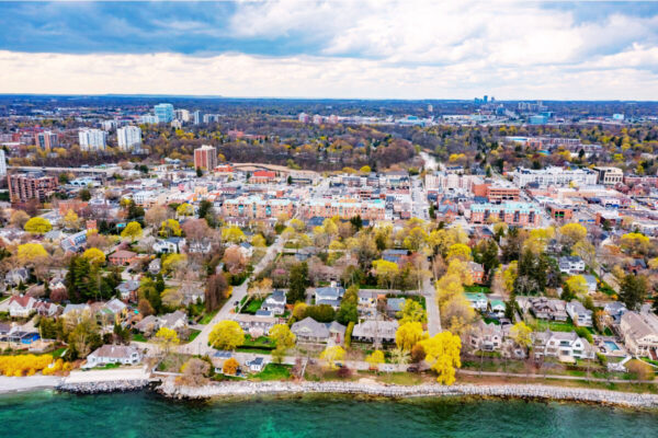 Lakeside Living in Burlington