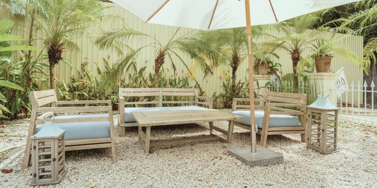 Backyard staging with a comfortable outdoor lounge