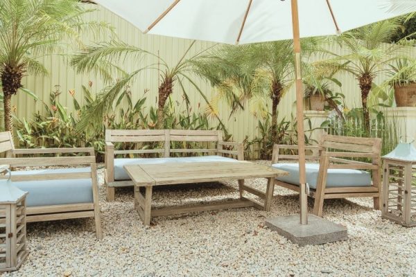 Backyard staging with a comfortable outdoor lounge